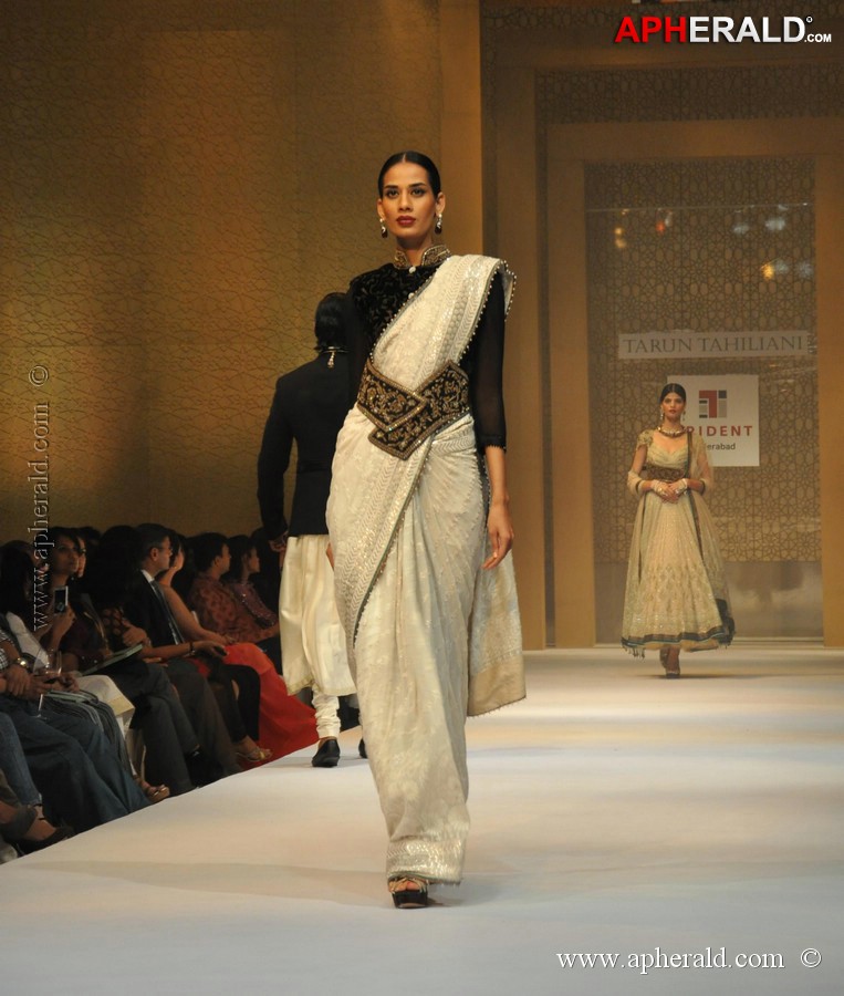 namrata at autumn collections event