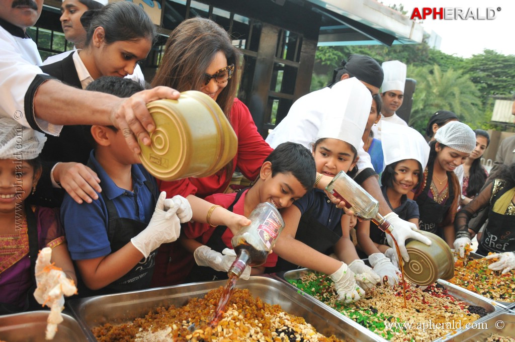 Namrata n Goutham at Cake Mixing Event