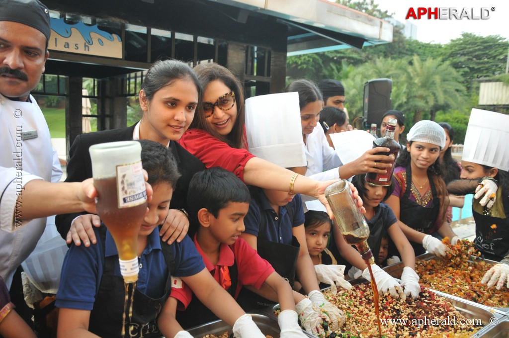 Namrata n Goutham at Cake Mixing Event