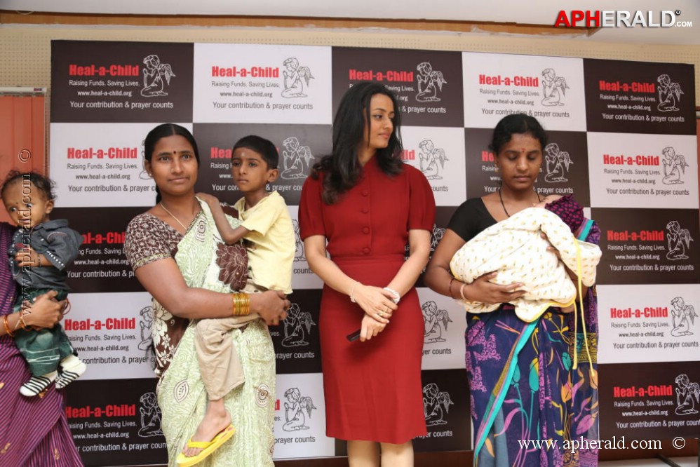 Namrata Shirodkar at Heal A Child Foundation