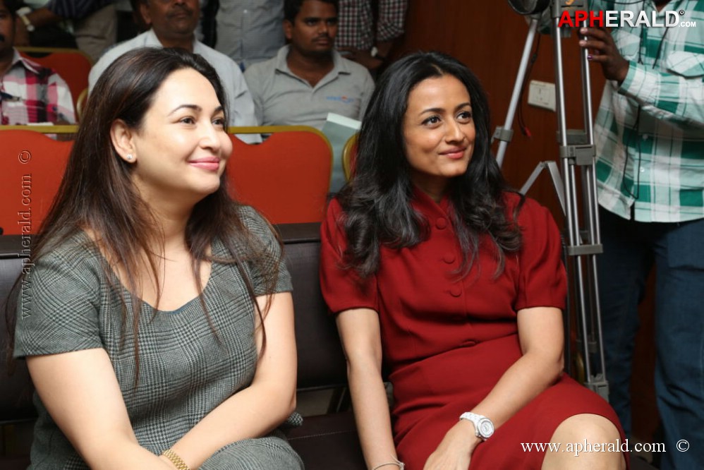 Namrata Shirodkar at Heal A Child Foundation