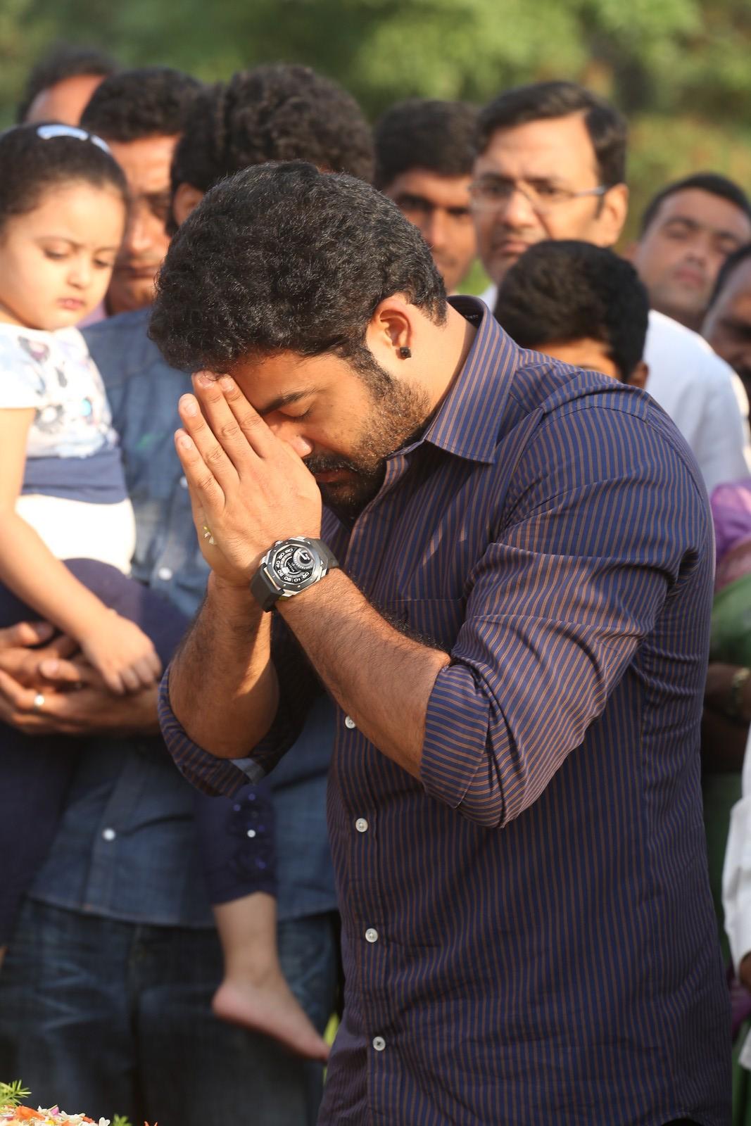 Nandamuri Family at NTR Ghat