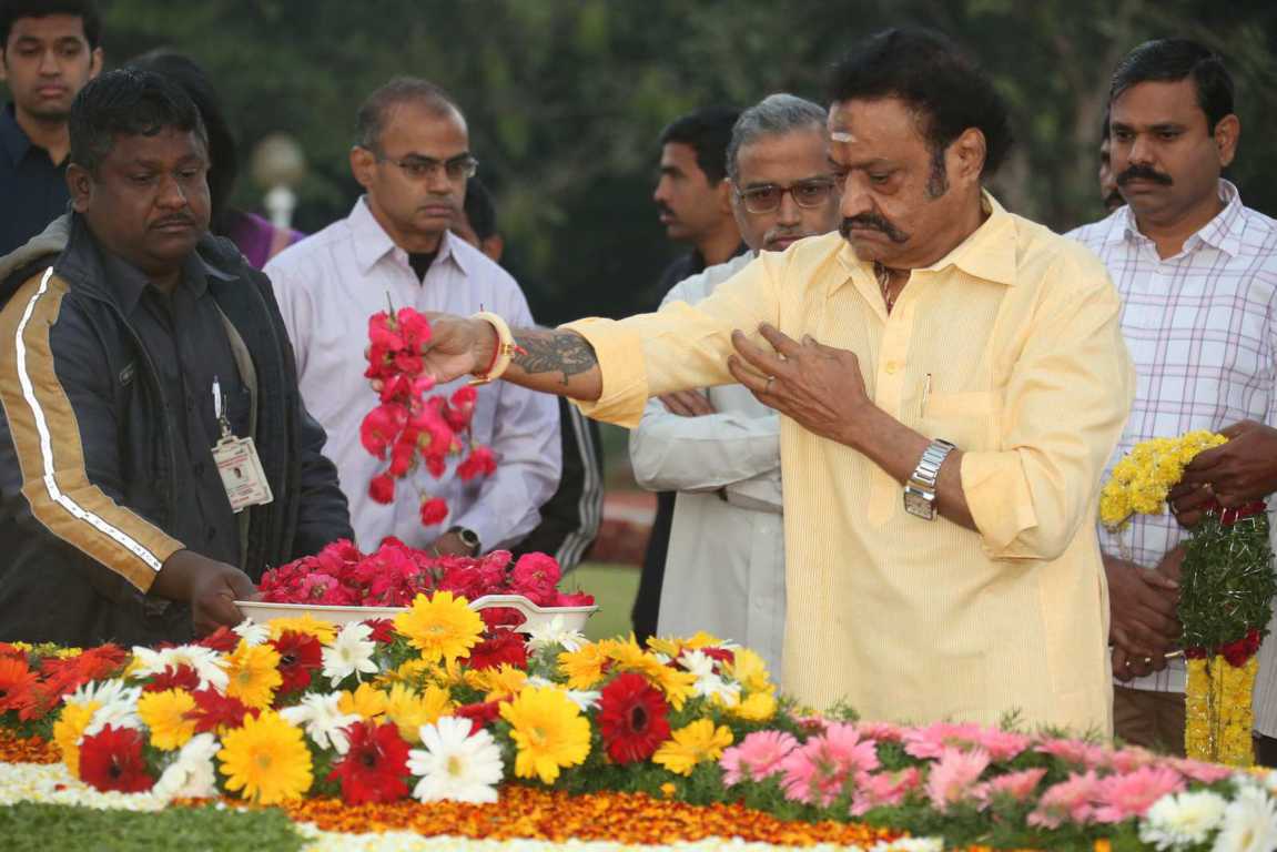 Nandamuri Family At NTR Ghat On NTR 19th Death Anniversary