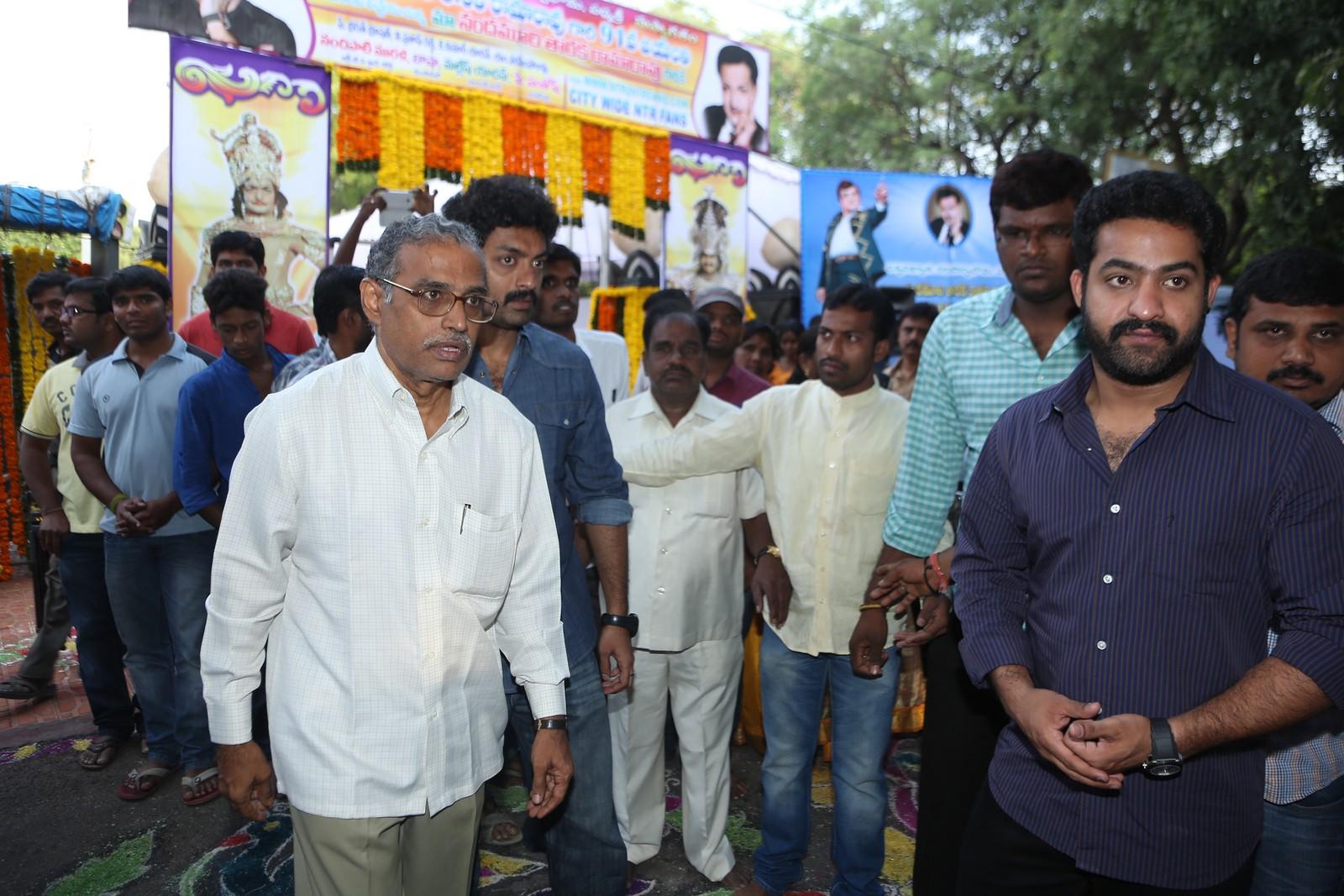 Nandamuri Family at NTR Ghat Photos