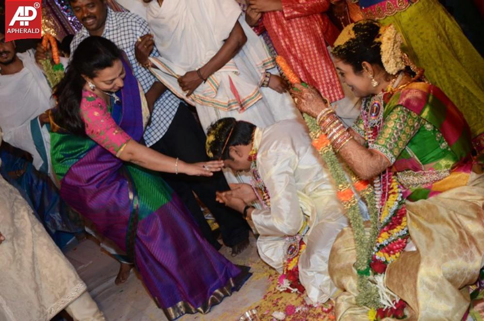 Nandamuri Mohana Krishnas Daughter Marriage Pics