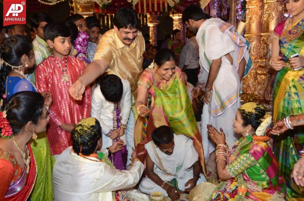 Nandamuri Mohana Krishnas Daughter Marriage Pics