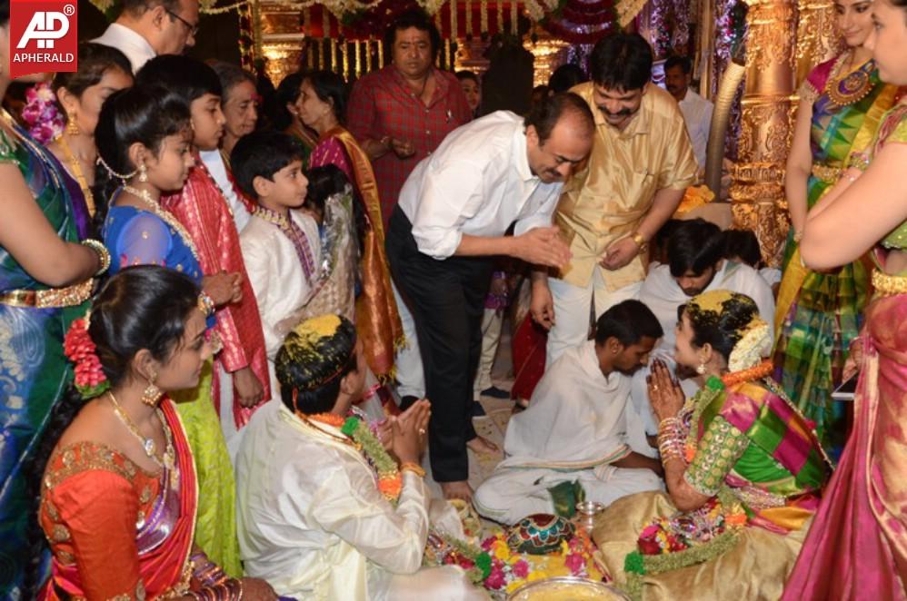 Nandamuri Mohana Krishnas Daughter Marriage Pics