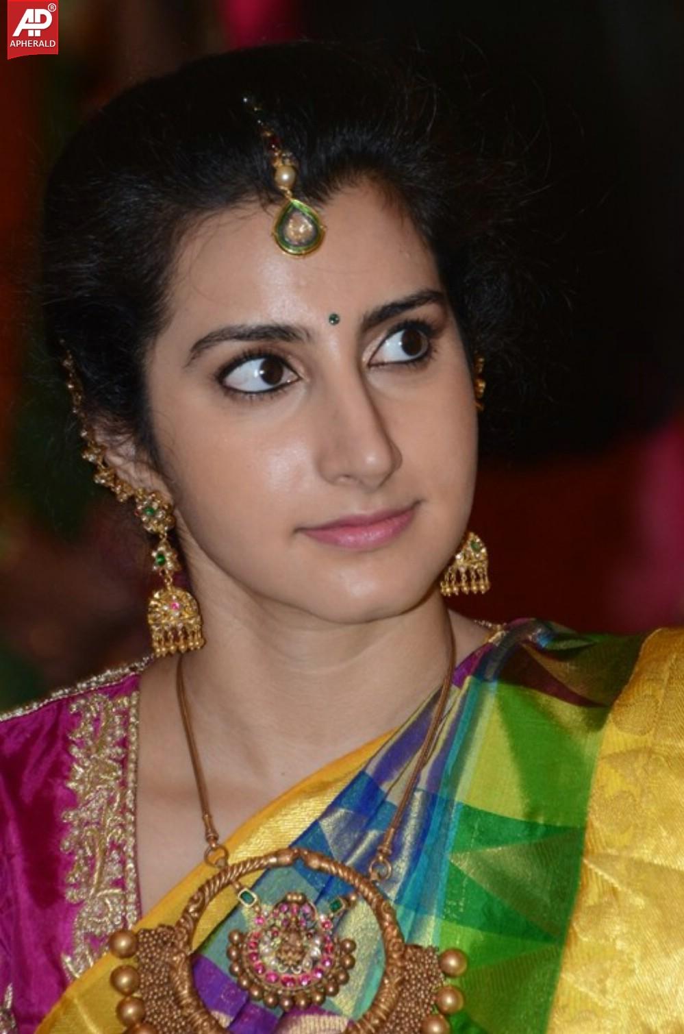 Nandamuri Mohana Krishnas Daughter Marriage Pics