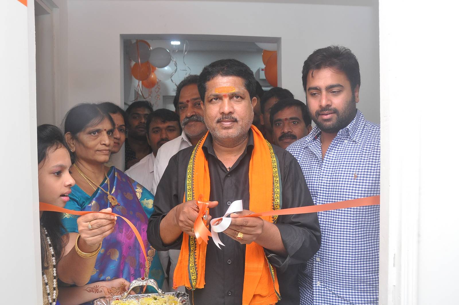 Nara Rohit Launch 23 Aesthetics Clinic