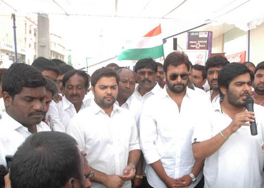 Nara Rohith Participates in Swachh Bharat