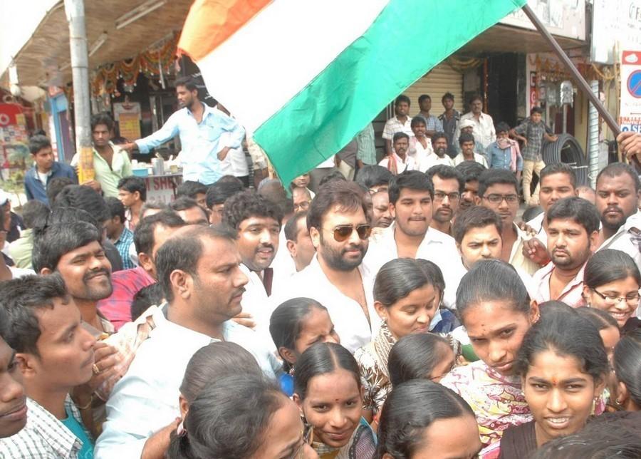 Nara Rohith Participates in Swachh Bharat