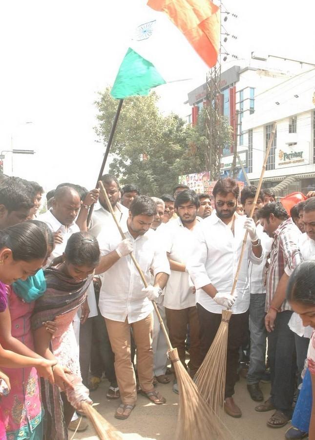 Nara Rohith Participates in Swachh Bharat