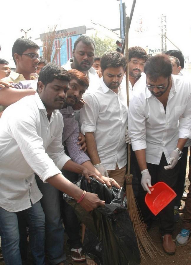 Nara Rohith Participates in Swachh Bharat