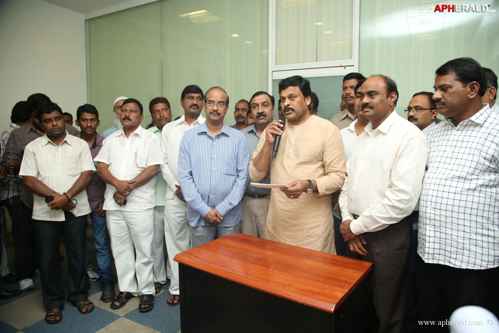 KL Narayana gives 10 Lakh Cheque To Chiranjeevi