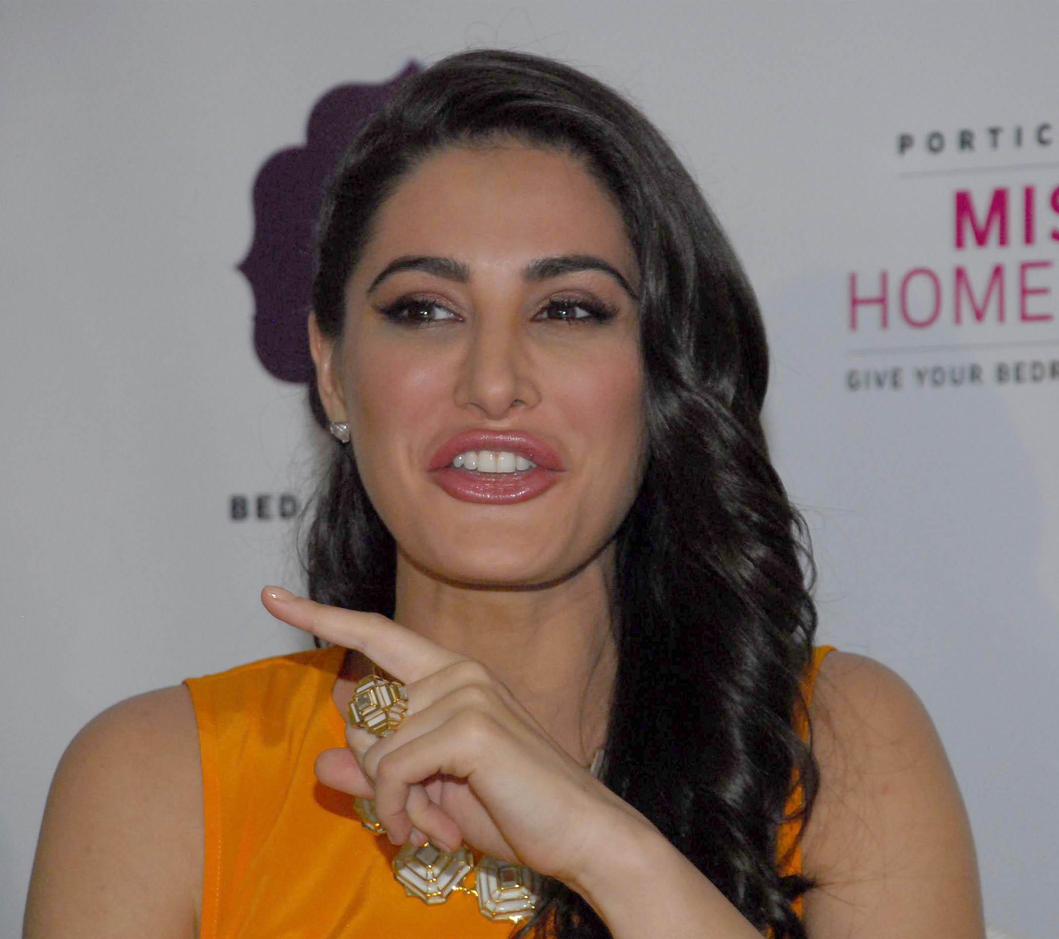 Nargis Fakhri Launch Portico Mission Home Fashion