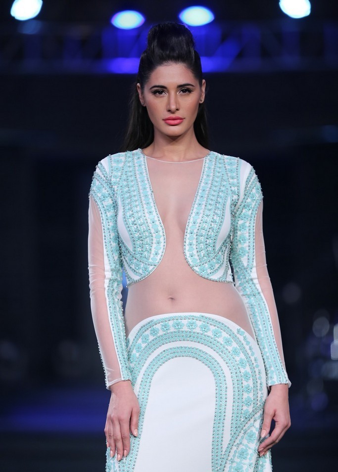 Nargis Fakhri Ramp Walk Blenders Pride Fashion Show 2014