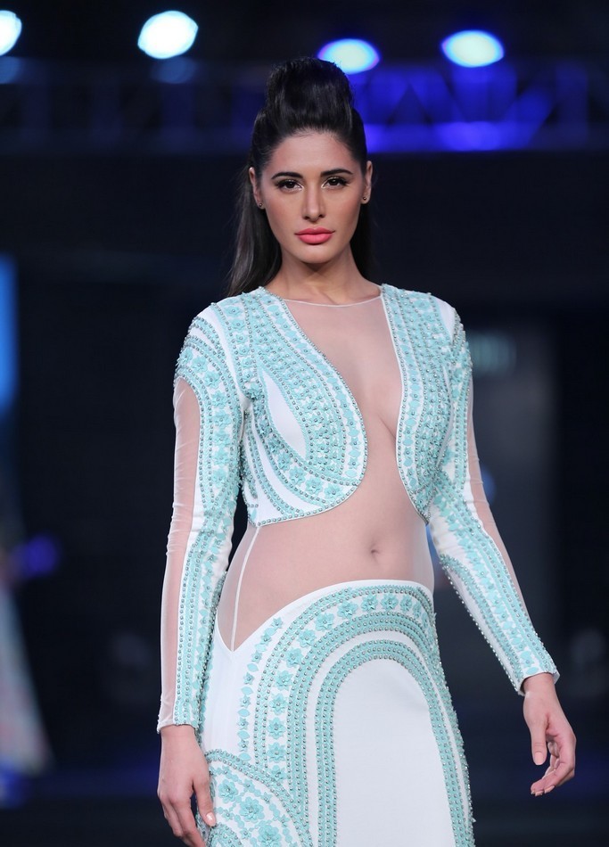 Nargis Fakhri Ramp Walk Blenders Pride Fashion Show 2014