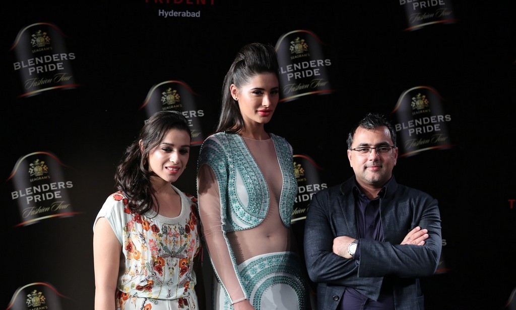 Nargis Fakhri Ramp Walk Blenders Pride Fashion Show 2014