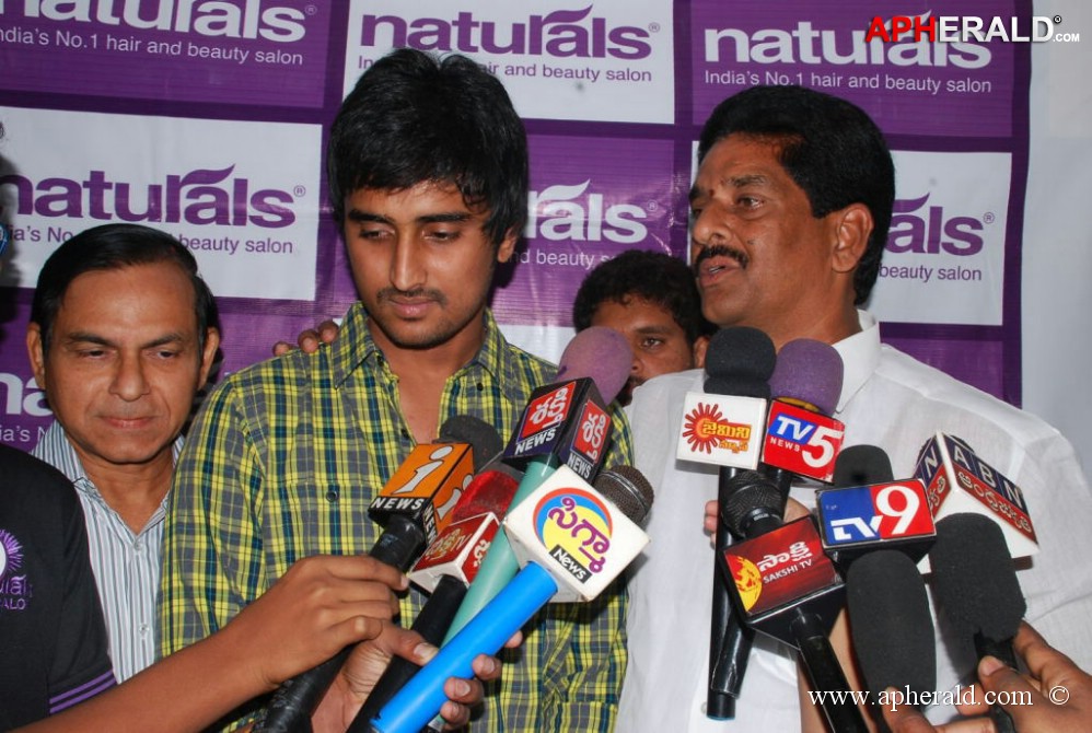 Naturals Family Salon n Spa Launches 