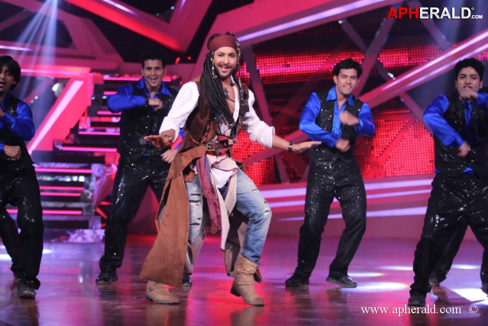 New Year's Eve Celebrations On Nach Baliye 6