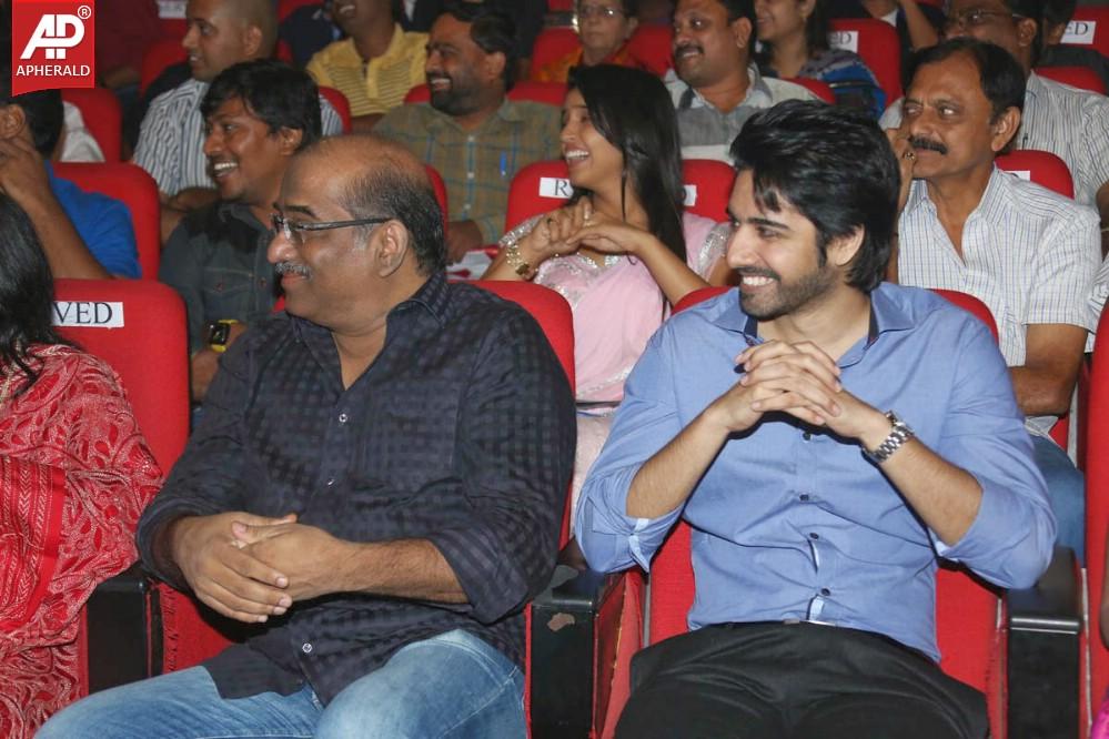 Oka Laila Kosam Movie Team At Manam 100 Days Success Meet Photos