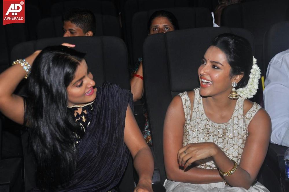 Oru Oorla Rendu Raja Movie Audio Launch