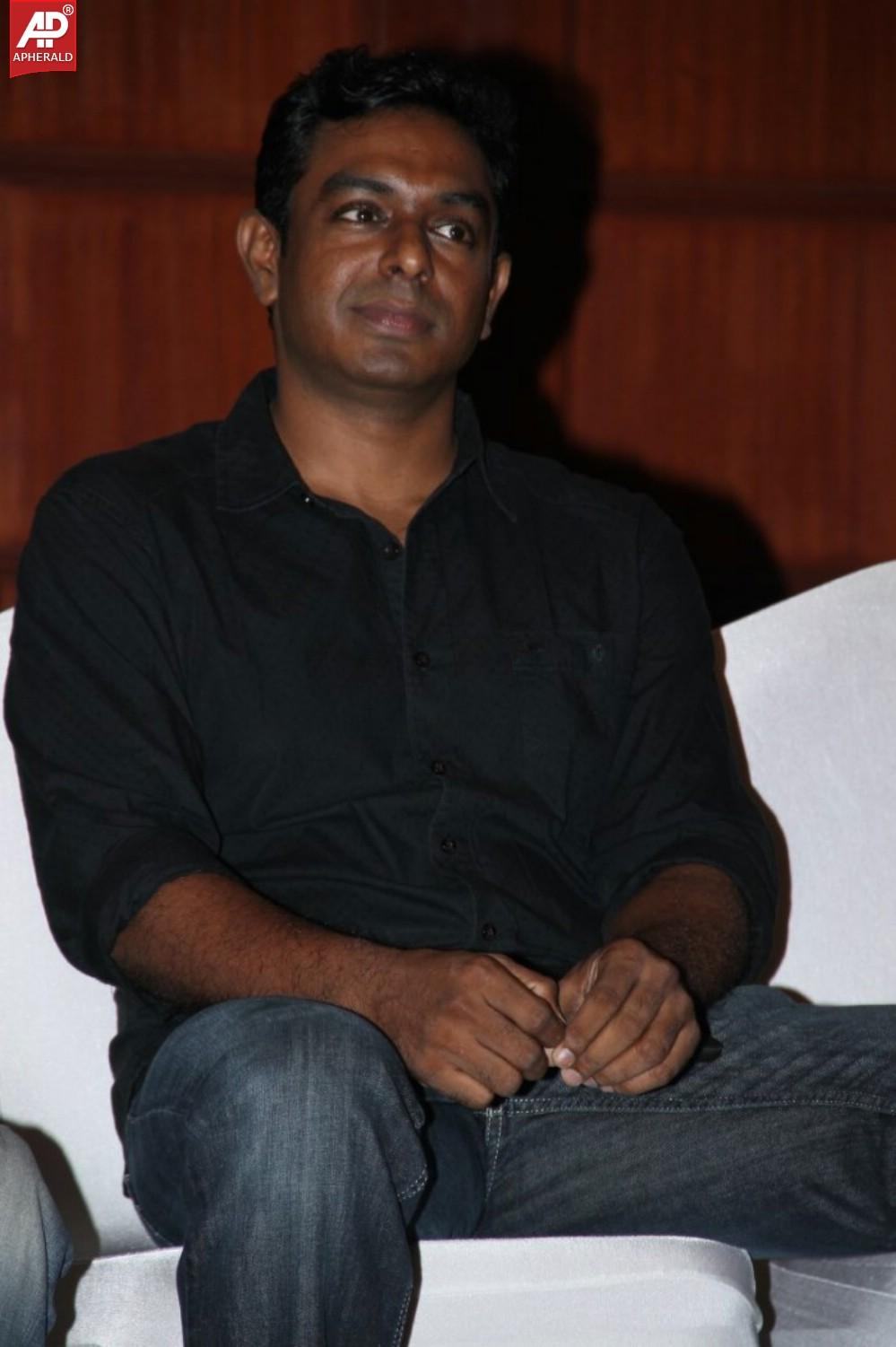 Oru Ticketla Rendu Cinema Movie Press Meet