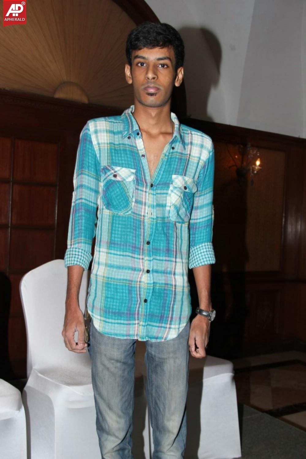 Oru Ticketla Rendu Cinema Movie Press Meet