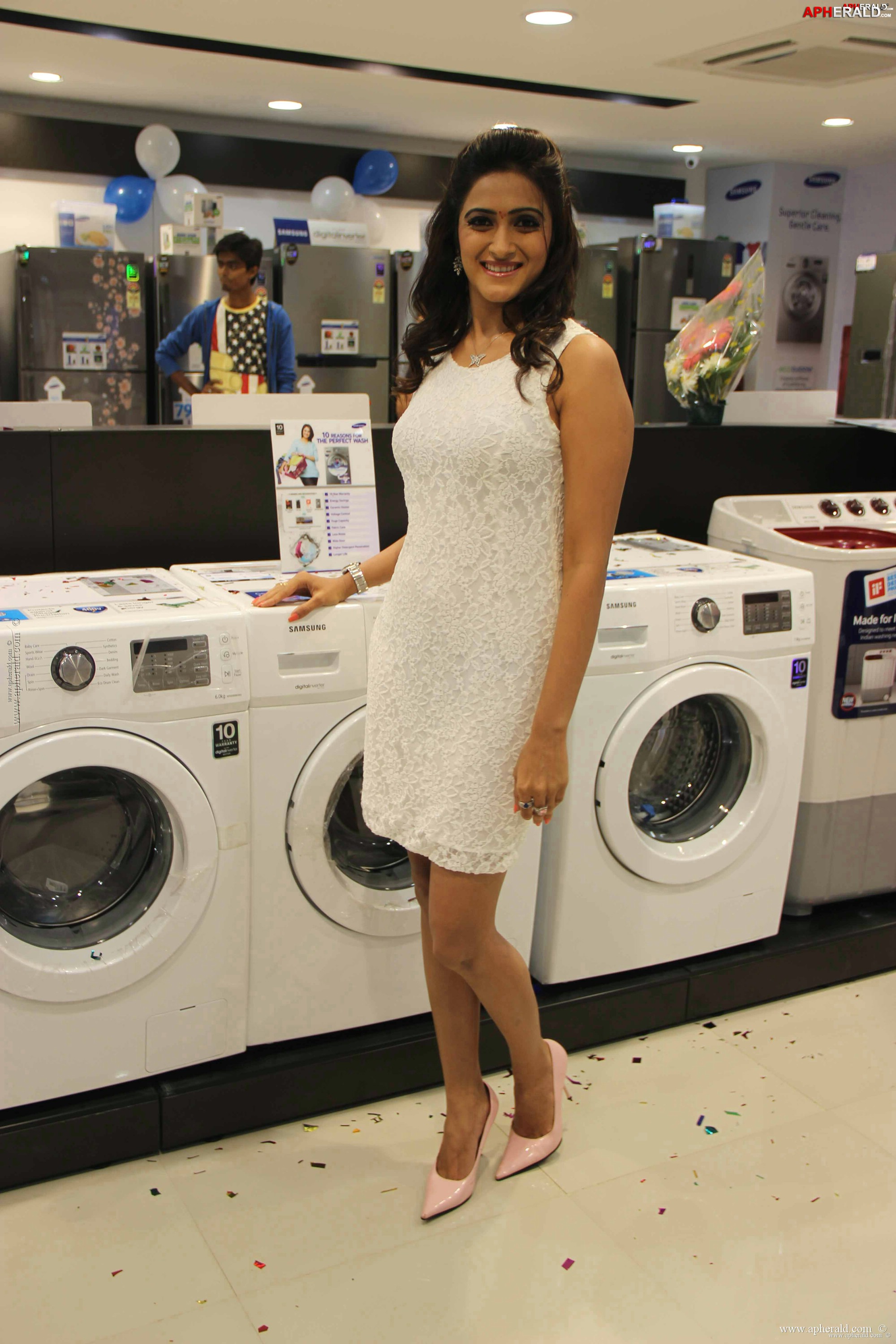 Pai International Samsung Showroom Launch