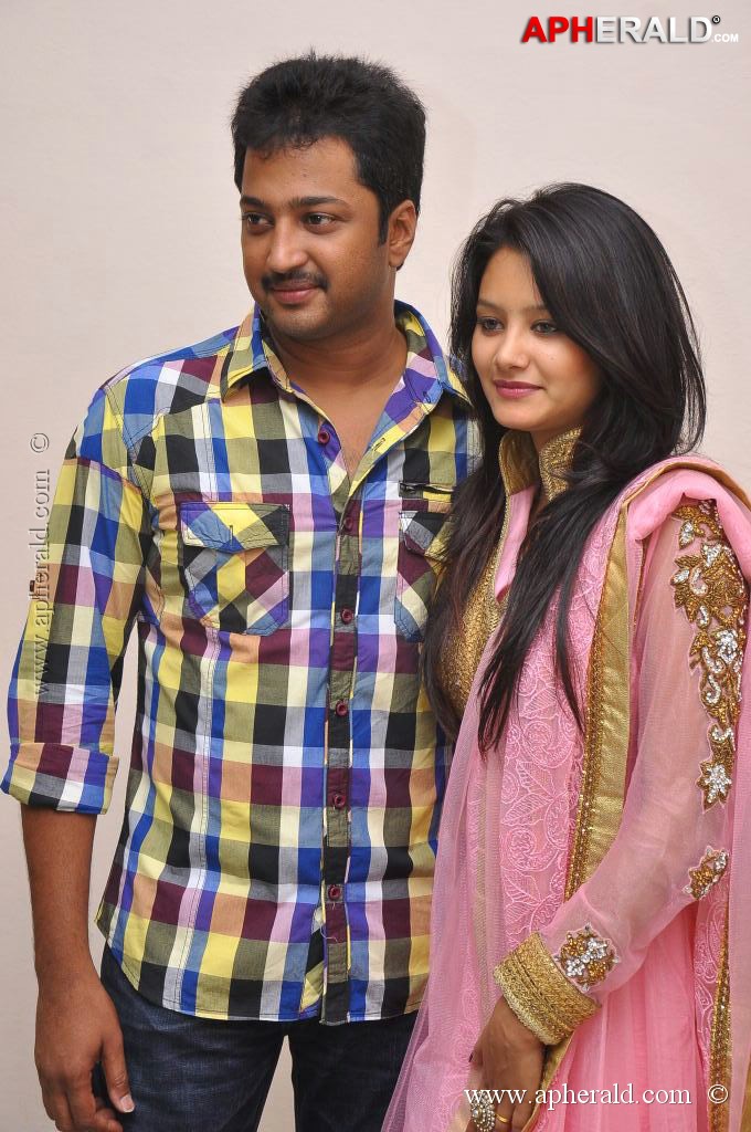 Pakado Pakado Movie Launch