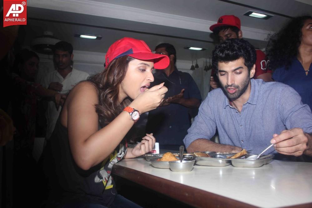 Aditya Roy n Parineeti Flag Off The Daawat-E-Ishq Food Yatra