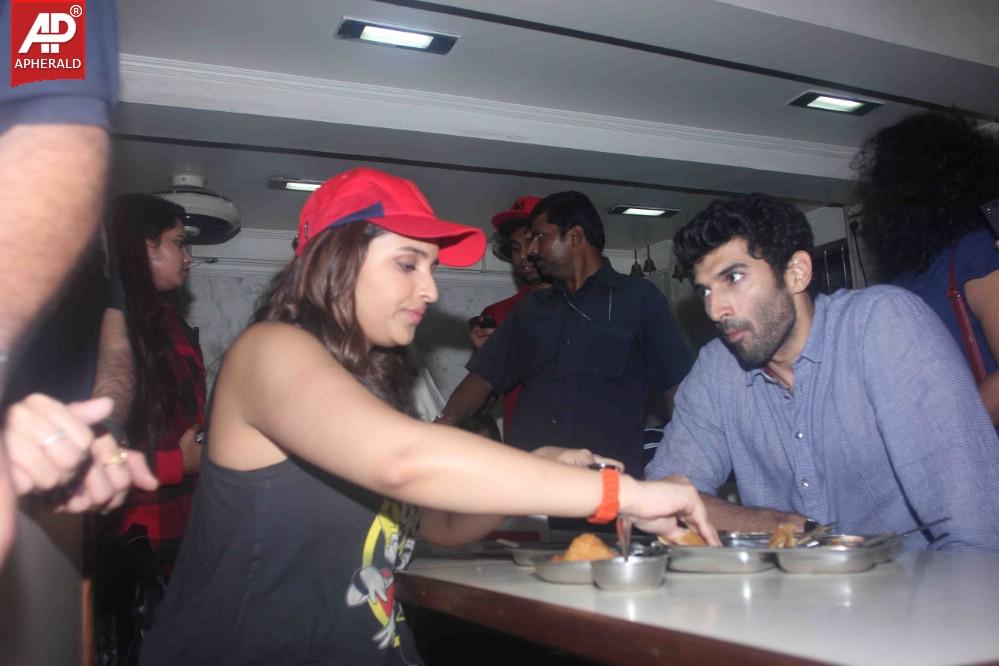 Aditya Roy n Parineeti Flag Off The Daawat-E-Ishq Food Yatra