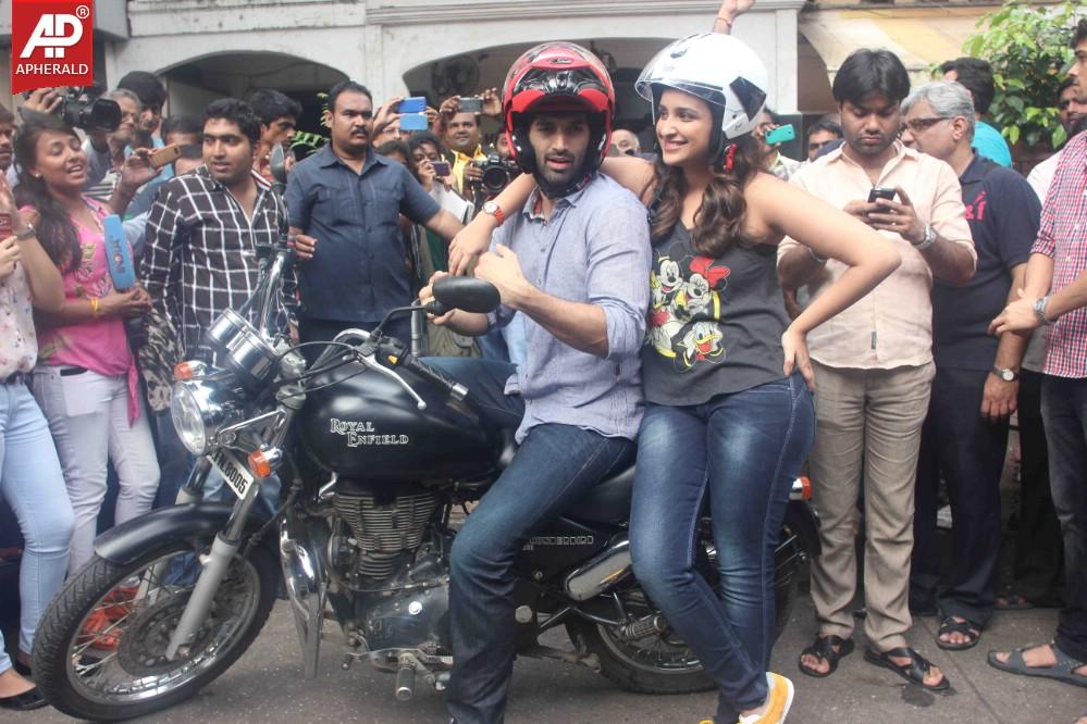 Aditya Roy n Parineeti Flag Off The Daawat-E-Ishq Food Yatra