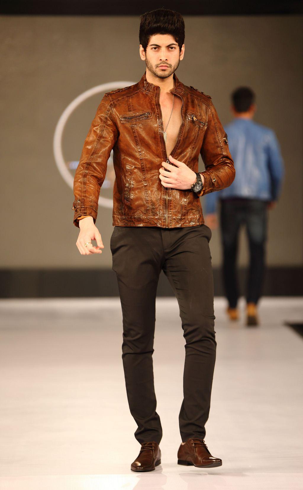 Parvathy Omanakuttan at showcase Spring Summer 2016