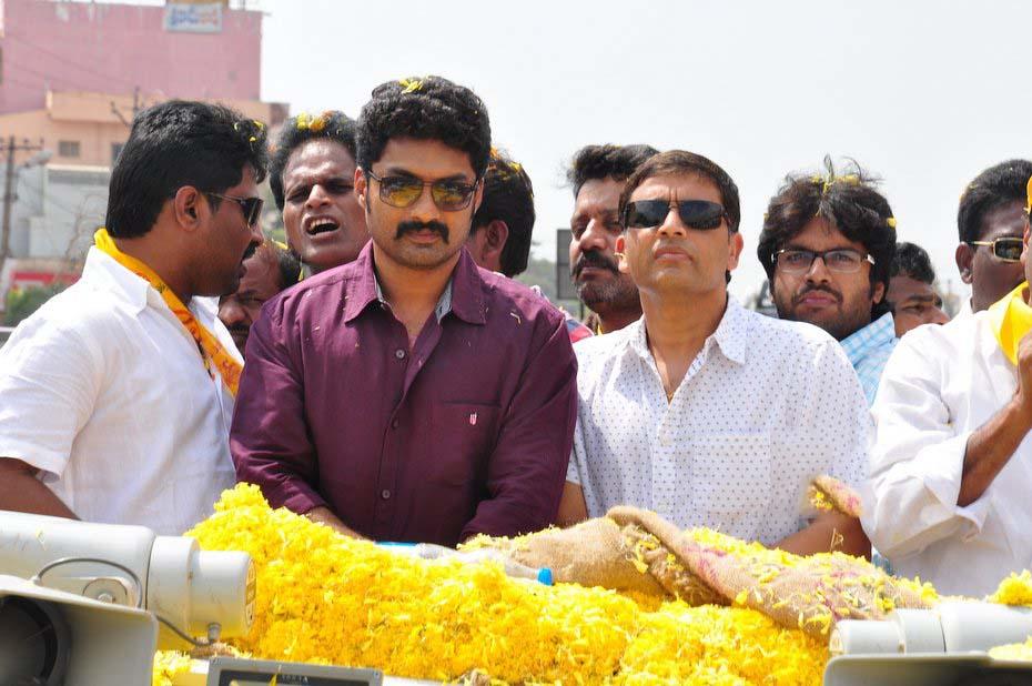 Patas Vijaya Yatra Photos In Kurnool And Guntakal