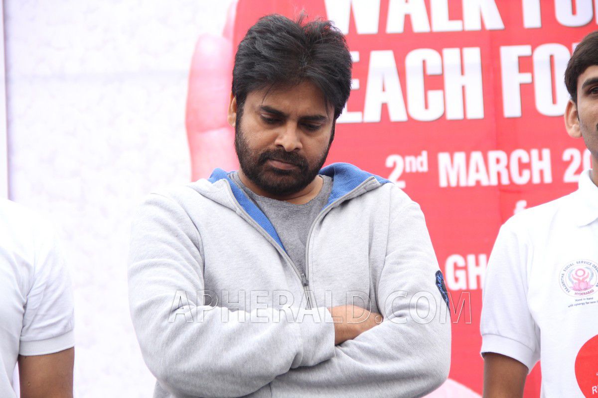 Pawan Kalyan at Walk for Heart Reach for Heart Event