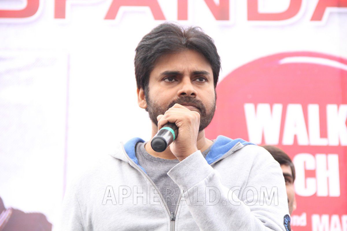 Pawan Kalyan at Walk for Heart Reach for Heart Event