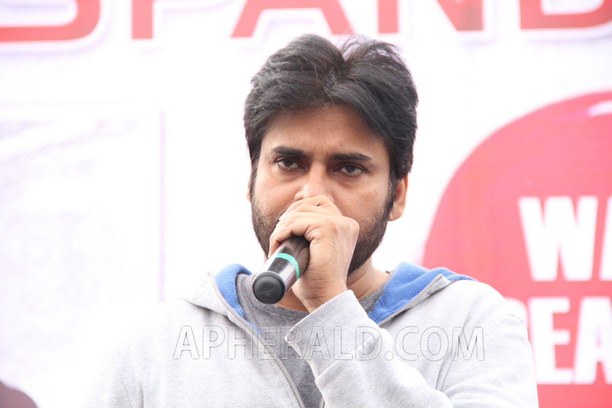 Pawan Kalyan at Walk for Heart Reach for Heart Event