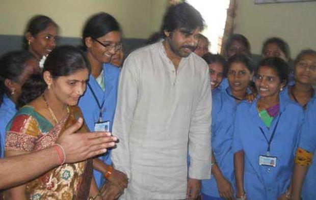 Pawan Kalyan Visit To GMR Varalakshmi Care Hospital