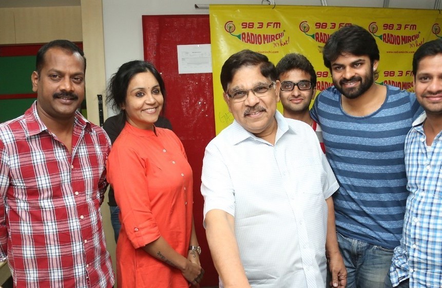 Pilla Nuvvu Leni Jeevitham Song Launch at Radio Mirchi