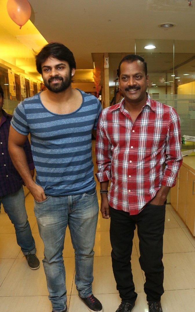 Pilla Nuvvu Leni Jeevitham Song Launch at Radio Mirchi