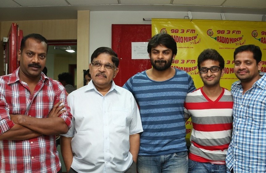 Pilla Nuvvu Leni Jeevitham Song Launch at Radio Mirchi