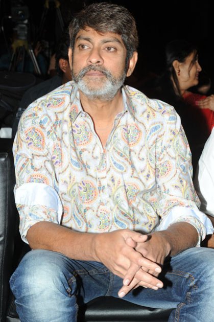 Pilla Nuvvu leni Jeevitham Success Meet