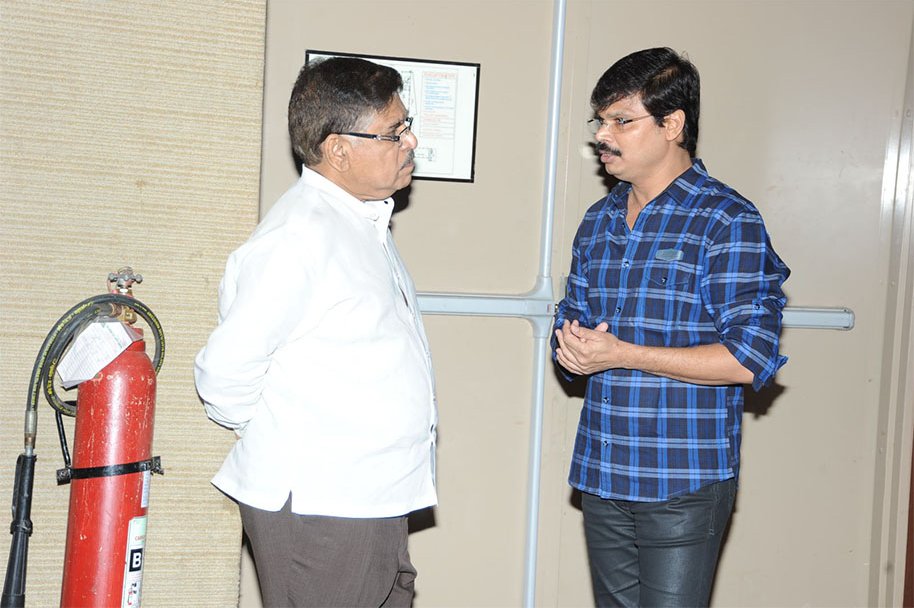 Pilla Nuvvu leni Jeevitham Success Meet