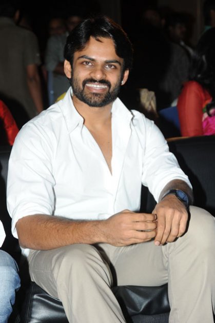 Pilla Nuvvu leni Jeevitham Success Meet