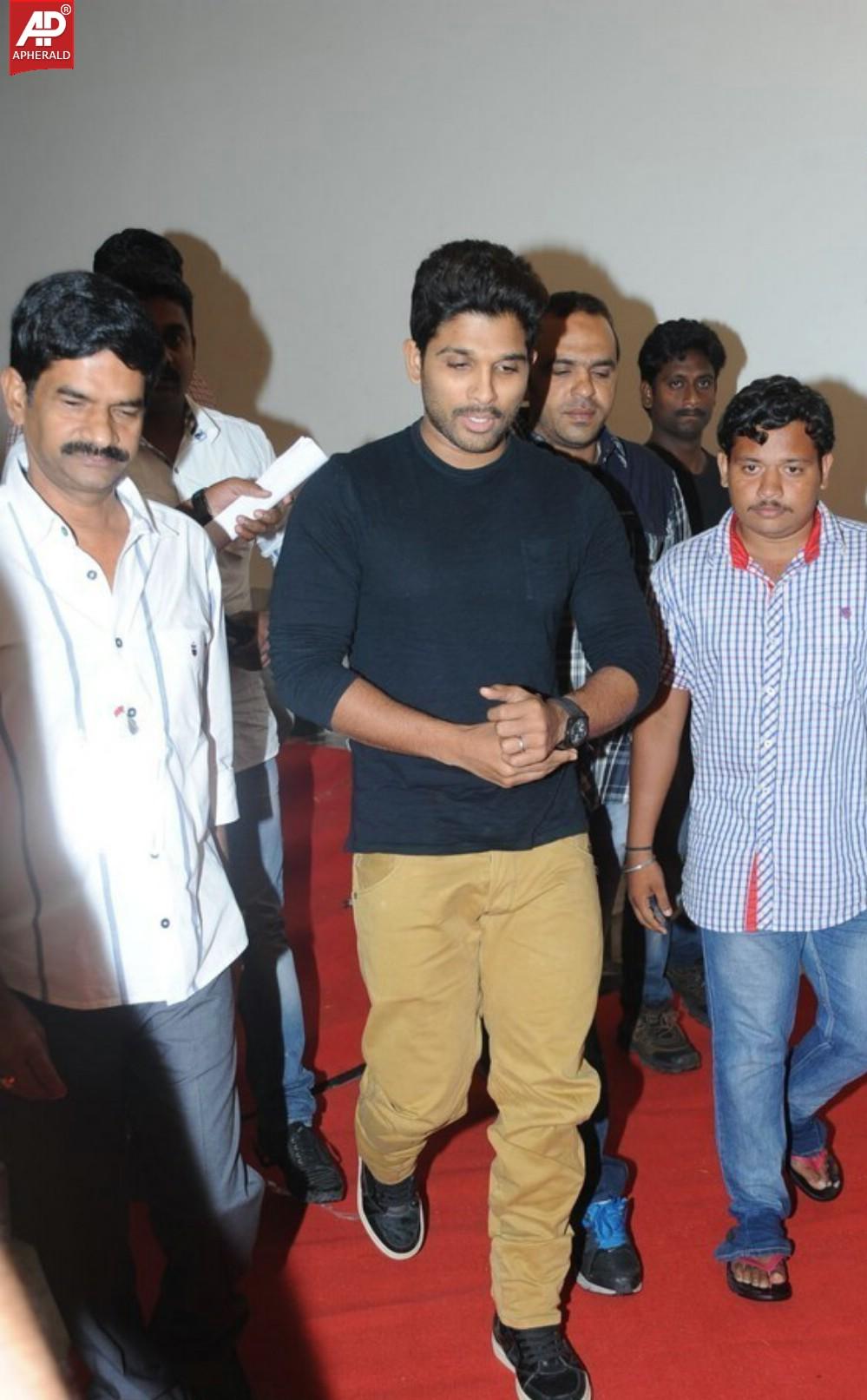 Pilla Nuvvuleni Jeevitham Audio Launch Photos