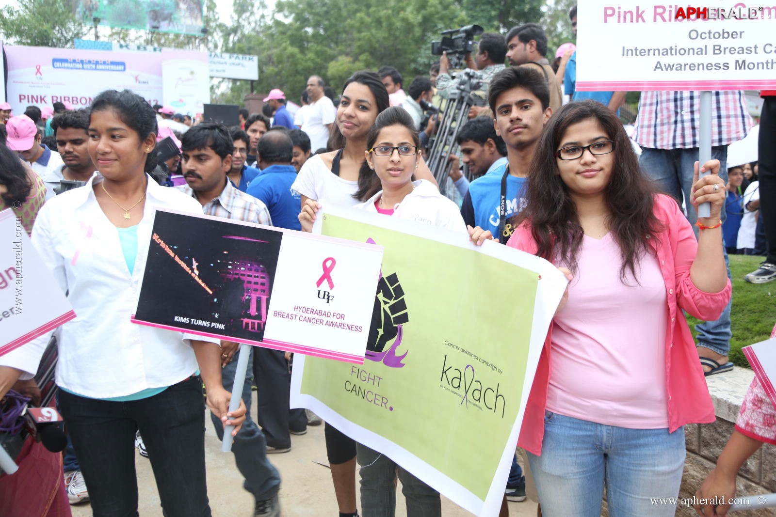 Pink Ribbon Walk Photos