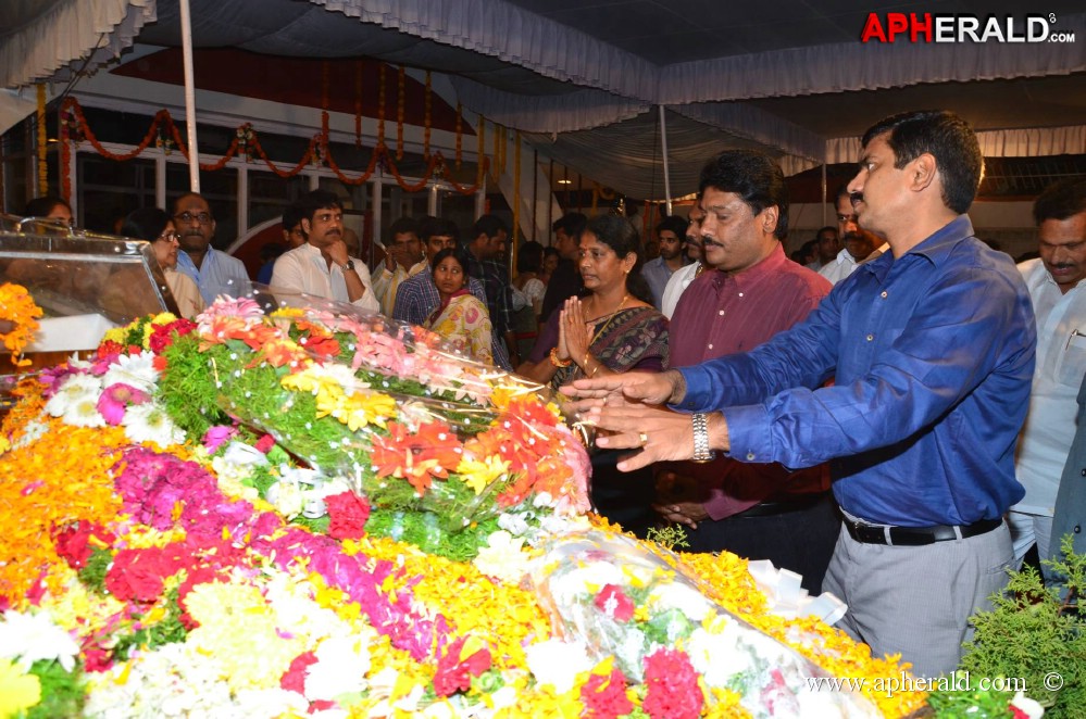 Political Leaders Pays Condolence to ANR