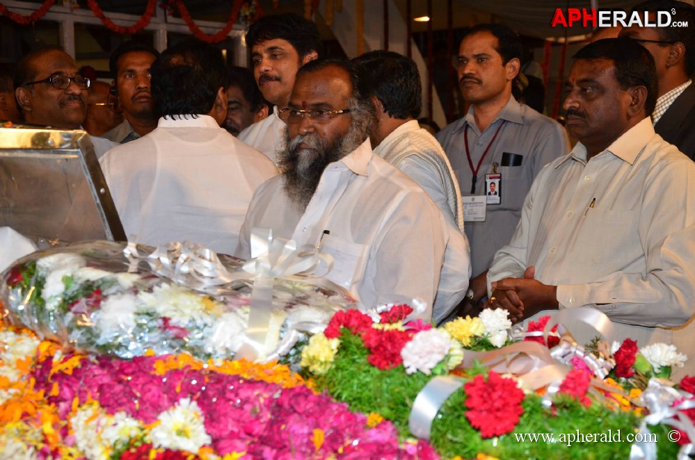 Political Leaders Pays Condolence to ANR