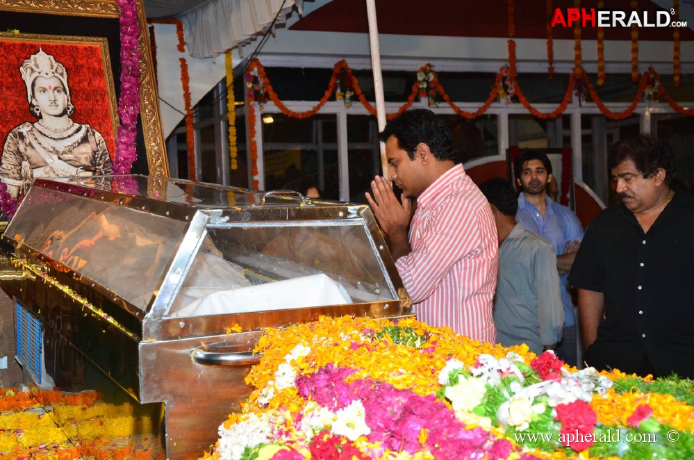 Political Leaders Pays Condolence to ANR